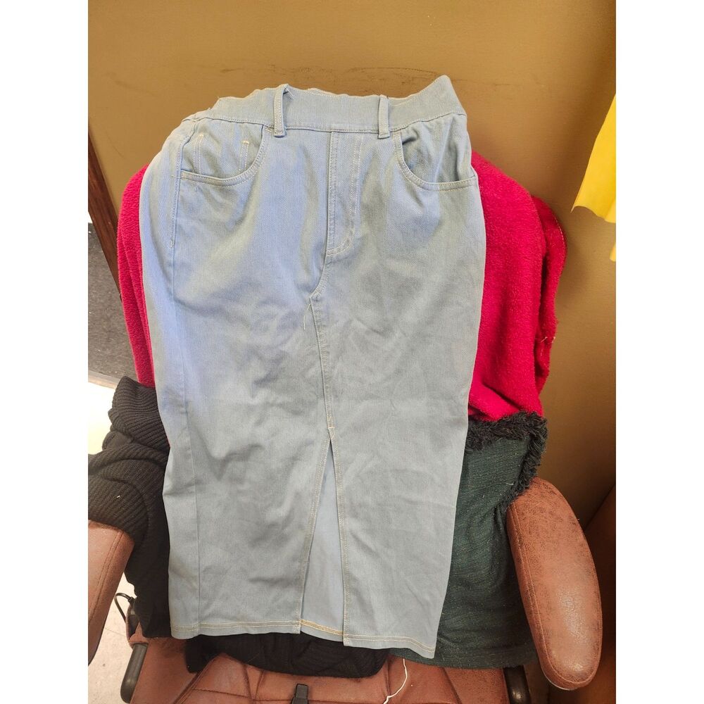 Halara Light Blue Knee Length Skirt Size XS NWT